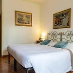 Oda ve Kahvaltı Casa Decimo 4*